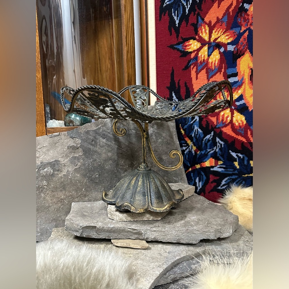 Ornate Burnished Bronze Cast Iron Cake Stand